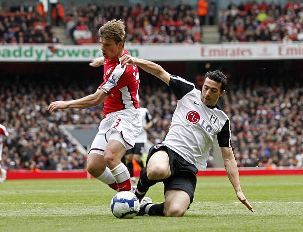 随着本周末 随着本周末