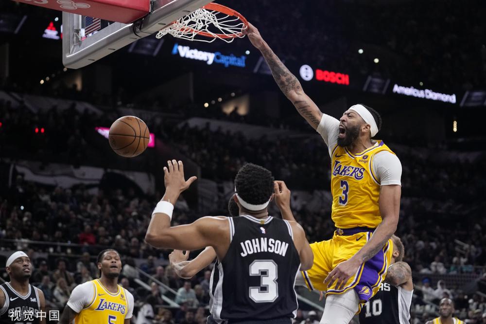 具财力的俱 具财力的俱